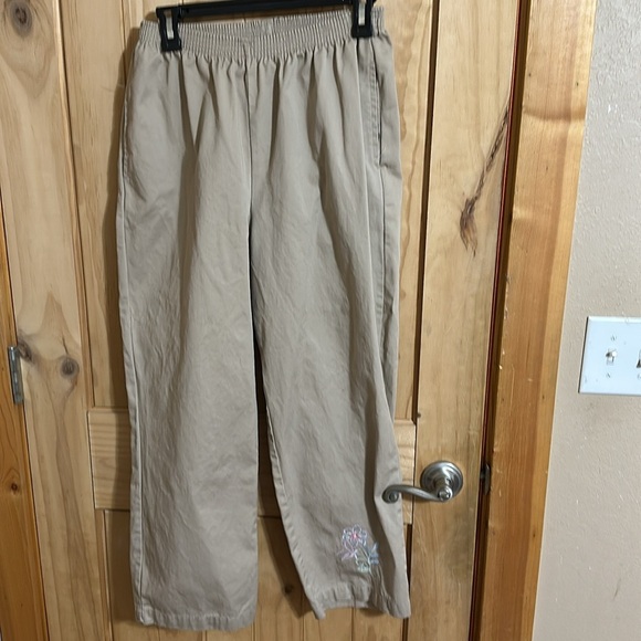 Vintage Adrian Delafield for Haband Beige Embroidered Pantsuit - Picture 4 of 8